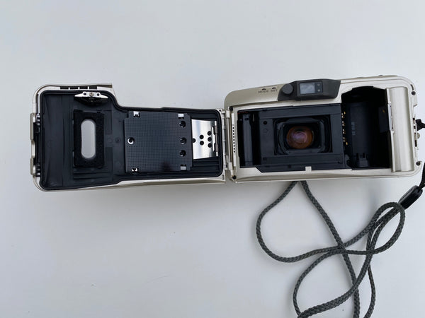 Vintage Camera | Olympus Stylus 140 | 35mm | Automatic