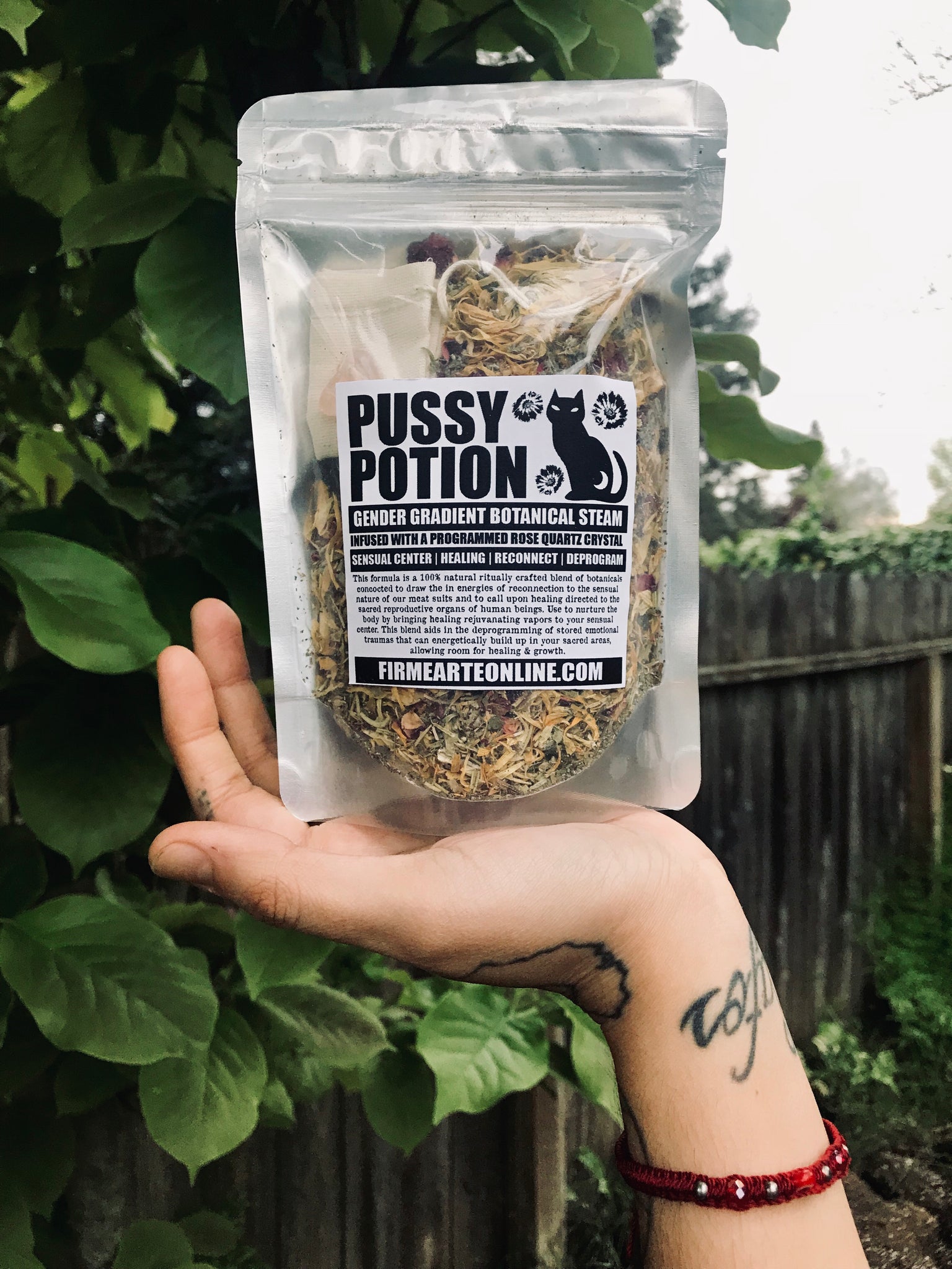 Botanical Steam | Pussy Potion | Gender Gradient